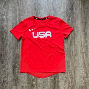 Nike Womens Team USA Short Sleeve Running Top Red Sz XXS CQ0132-641